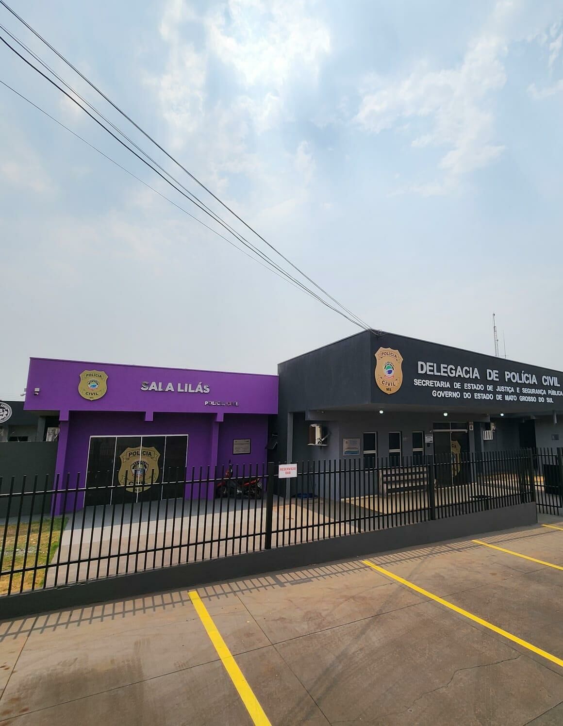 Imagem de compartilhamento para o artigo Gol roxo é encontrado e condutor identificado após acidente com adolescente em Costa Rica da MS Todo dia